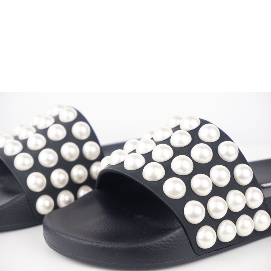 Women Dolce & Gabbana Women'S Sandals | Dolce & Gabbana Chic Black Leather Slippers With Pearl Detail